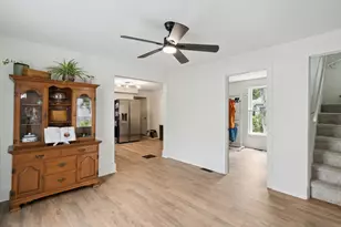 217 S Marshall Ave, Marshall, MI 49068 - Photo 8