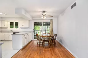 6958 Paddock Ln, Jackson, MI 49201 - Photo 10