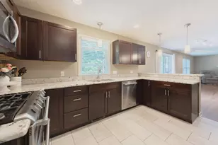 1481 Kristen Path, Saint Joseph, MI 49085 - Photo 6