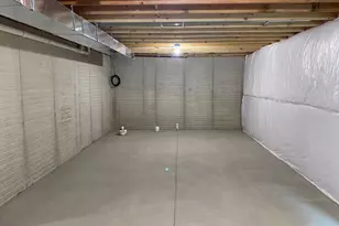 1031 Rebecca St, Marshall, MI 49068 - Photo 30