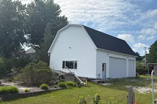 4472 Crescent Beach Rd Rd, Onekama, MI 49675 - Photo 16