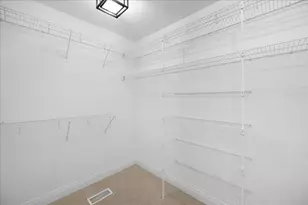 4679 Forest Ridge Dr, Holland, MI 49423 - Photo 26