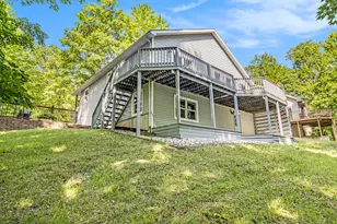 9510 Pere Marquette Dr, Canadian Lakes, MI 49346 - Photo 6