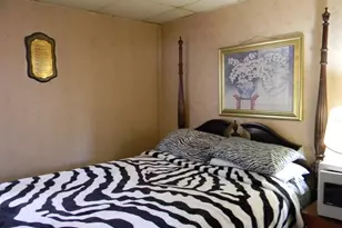 302 1st St, Ludington, MI 49431 - Photo 16