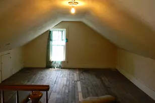 302 1st St, Ludington, MI 49431 - Photo 22