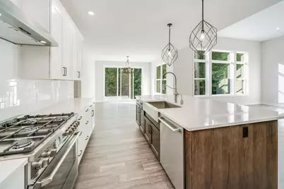 6490 N Shore Cove, Richland, MI 49083 - Photo 10