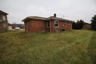 3816 Pokley Ct, Sterling Heights, MI 48310 - Photo 2