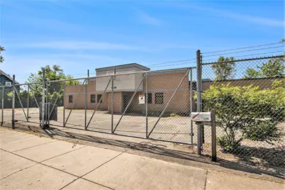 1206 E Crosstown Parkway #Office/Warehouse A, Kalamazoo, MI 49001 - Photo 16