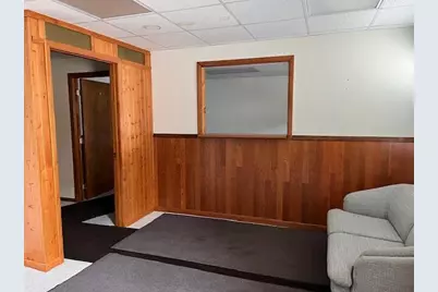 140 W Logan Street, Coloma, MI 49038 - Photo 2