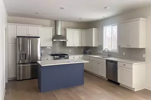 10786 Melanie Dr, Allendale, MI 49401 - Photo 4