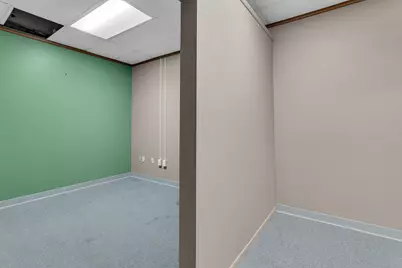 950 W Monroe Street #G400, Jackson, MI 49202 - Photo 12