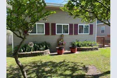 204 4th Street, Ludington, MI 49431 - Photo 2
