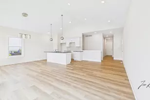 1550 Wilson Rd, Norton Shores, MI 49456 - Photo 12
