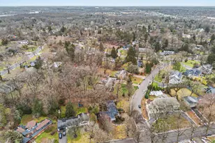2427 Londonderry Rd, Ann Arbor, MI 48104 - Photo 86