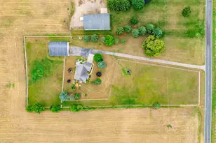 38347 Co Rd 374, Paw Paw, MI 49079 - Photo 50