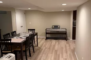 3925 Waldenwood Dr, Ann Arbor, MI 48105 - Photo 16