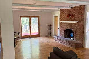 3925 Waldenwood Dr, Ann Arbor, MI 48105 - Photo 4