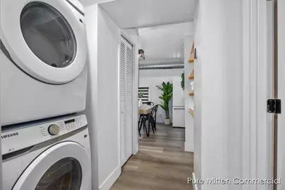 1205 Bridge Street NW, Grand Rapids, MI 49504 - Photo 26