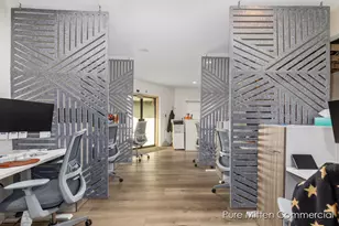 1205 Bridge St NW, Grand Rapids, MI 49504 - Photo 4