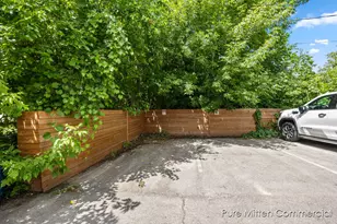 1205 Bridge St NW, Grand Rapids, MI 49504 - Photo 30