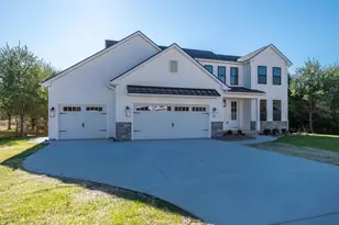 2685 Ashford Trail, Portage, MI 49024 - Photo 2