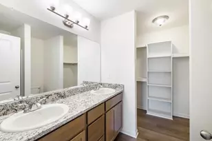 5391 Swan Ln, Burton, MI 48509 - Photo 16