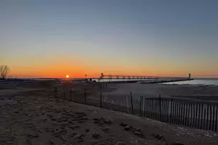 15 Lakeshore Dr, Manistee, MI 49660 - Photo 26