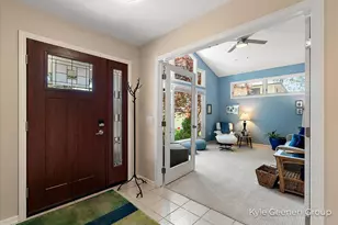 46 Counts Cove Ct, Holland, MI 49424 - Photo 16