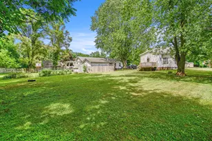 240 Stillwell Ave, Michigan Center, MI 49254 - Photo 22