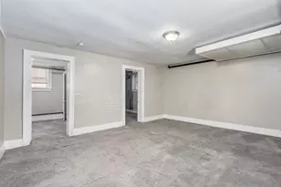6225 Middlesex St, Dearborn, MI 48126 - Photo 14