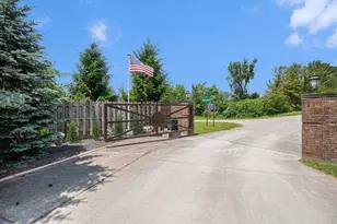 9991 Kaiser Rd, Saline, MI 48176 - Photo 2