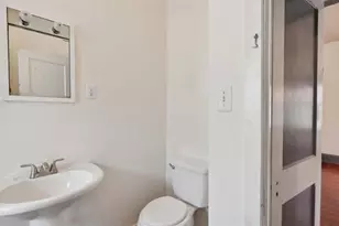 216 Kendall St N, Battle Creek, MI 49037 - Photo 12