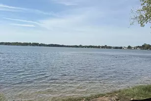 3308 E Shore Dr, Portage, MI 49002 - Photo 40