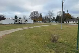 524 S Cherry St, Evart, MI 49631 - Photo 42