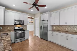 5464 Cypress Bay Dr, Kalamazoo, MI 49009 - Photo 14