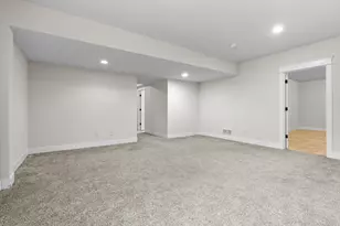 5464 Cypress Bay Dr, Kalamazoo, MI 49009 - Photo 36