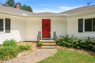 22100 N Uldriks Dr, Battle Creek, MI 49017 - Photo 4
