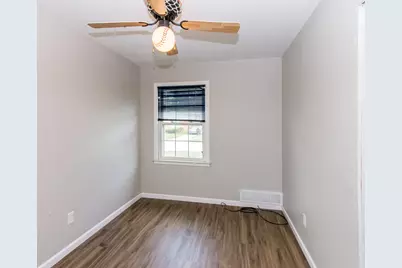 11015 Fairfield Street, Livonia, MI 48150 - Photo 18