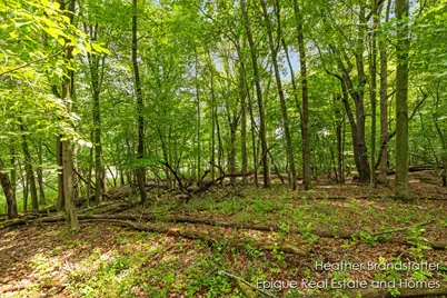 4327 Woodside Oaks Drive SE, Kentwood, MI 49546 - Photo 8