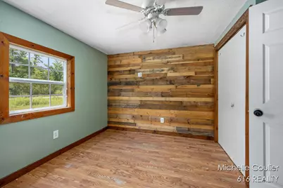 9583 E 5 Mile Road, Big Rapids, MI 49307 - Photo 16