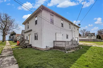 202 Poplar Street, Three Oaks, MI 49128 - Photo 2