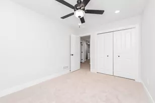 222 Elkenburg St, South Haven, MI 49090 - Photo 30