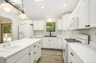 3537 Lake Ridge Ln, Allegan, MI 49010 - Photo 2