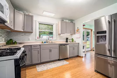 53266 Us-131, Three Rivers, MI 49093 - Photo 10