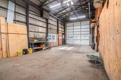 53266 Us-131, Three Rivers, MI 49093 - Photo 22