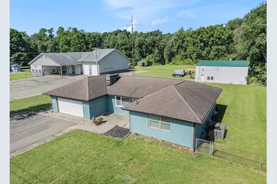 53266 Us-131, Three Rivers, MI 49093 - Photo 24