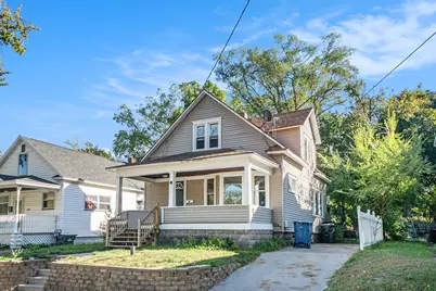 905 W Forest Avenue, Muskegon, MI 49441 - Photo 1
