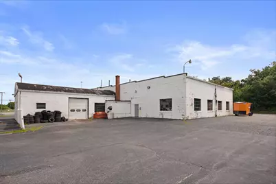 6736 Us-12, Three Oaks, MI 49128 - Photo 12