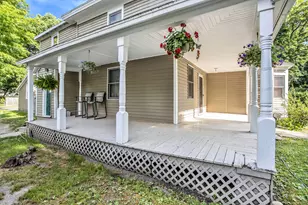 46 Grove St, Galesburg, MI 49053 - Photo 4