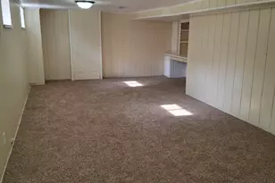 432 Amity Ave, Muskegon, MI 49442 - Photo 8